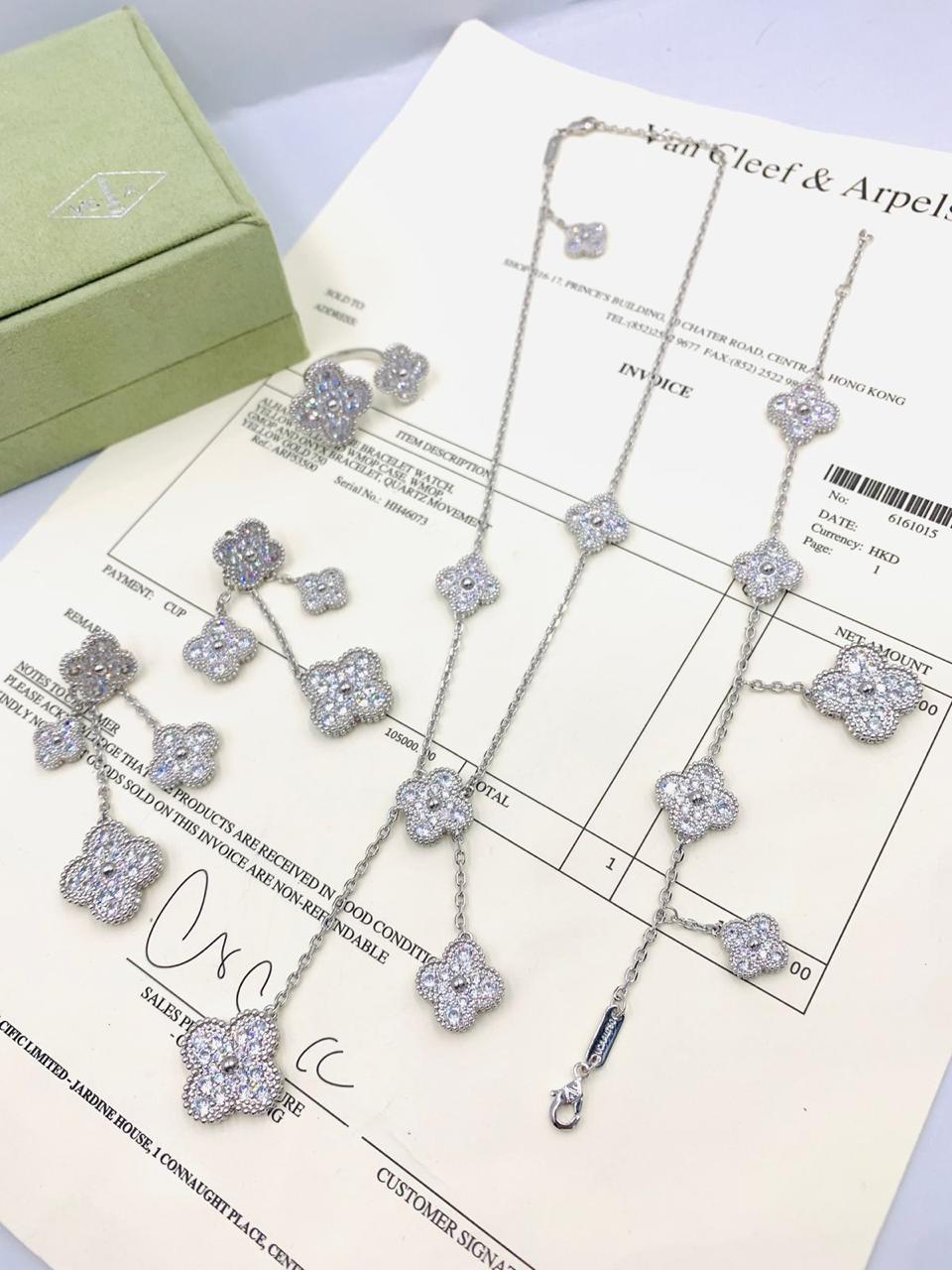 Van cleef jewelry set