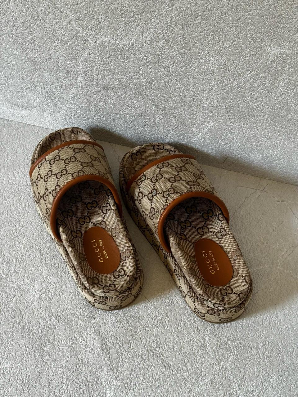 Gucci slippers - wedges