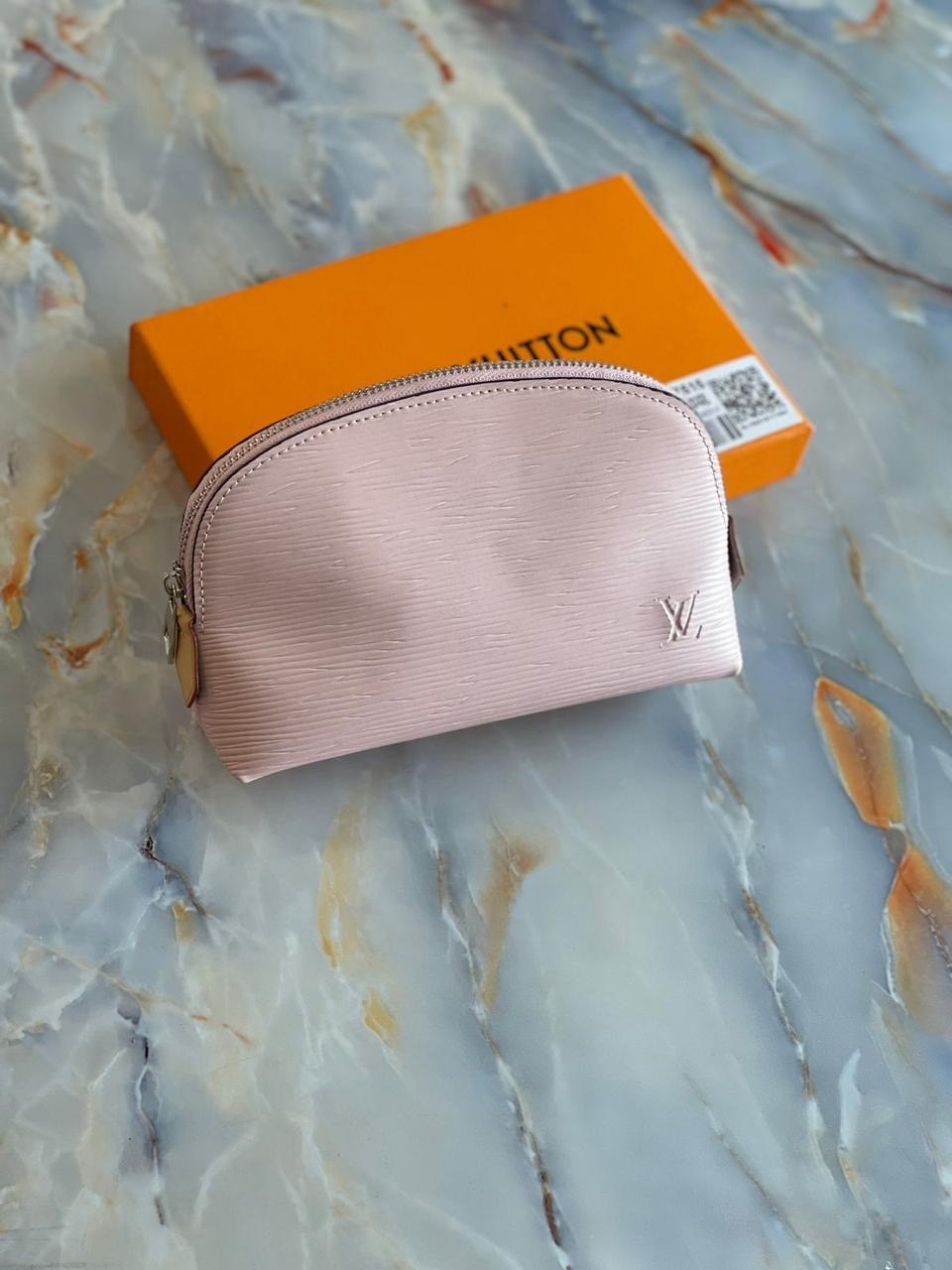 Lv wallet - make up bag