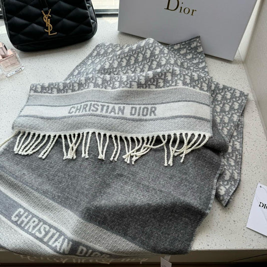 Dior scarf