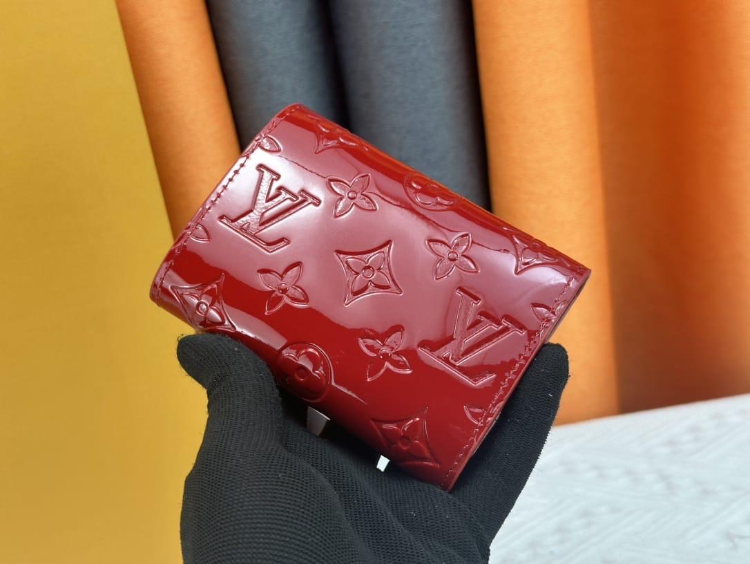 Lv wallet