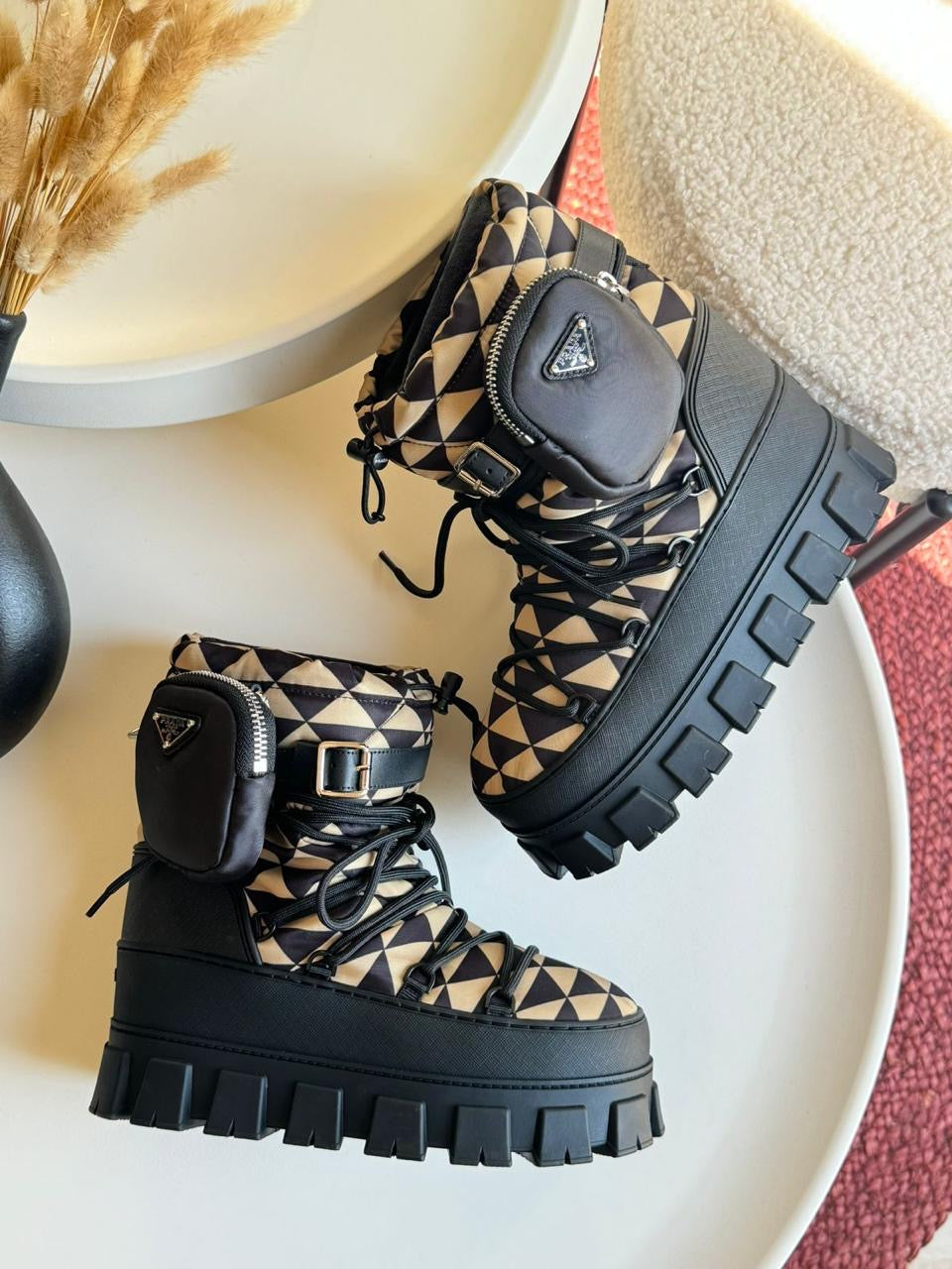 Prada boots 675-775