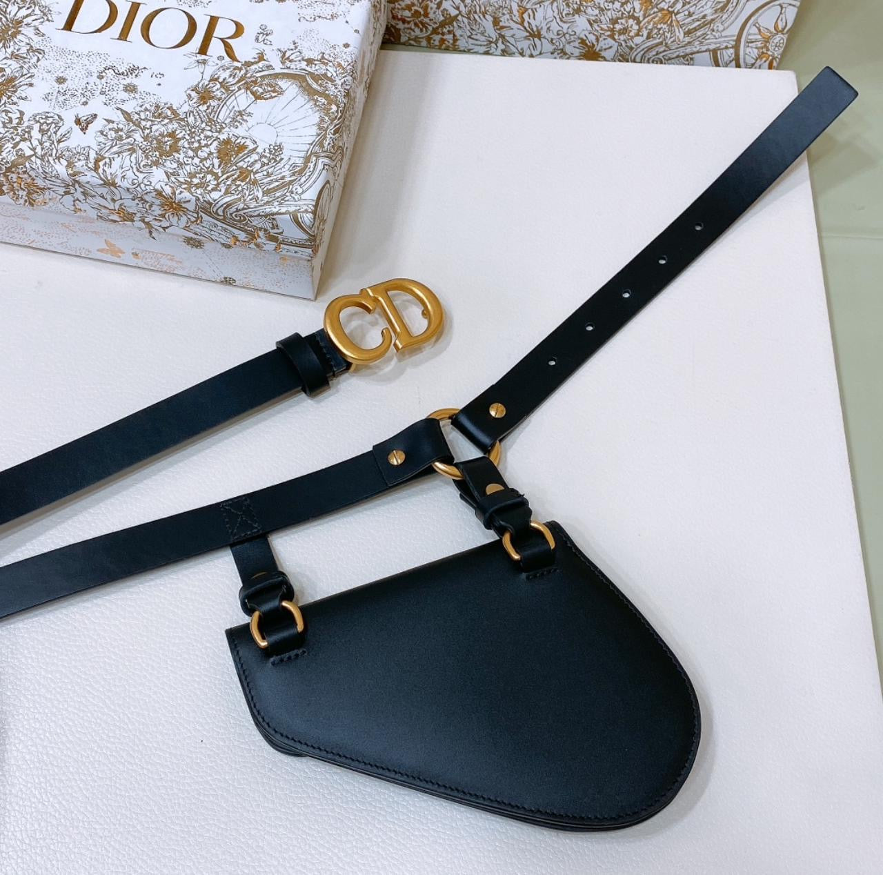 Dior belt