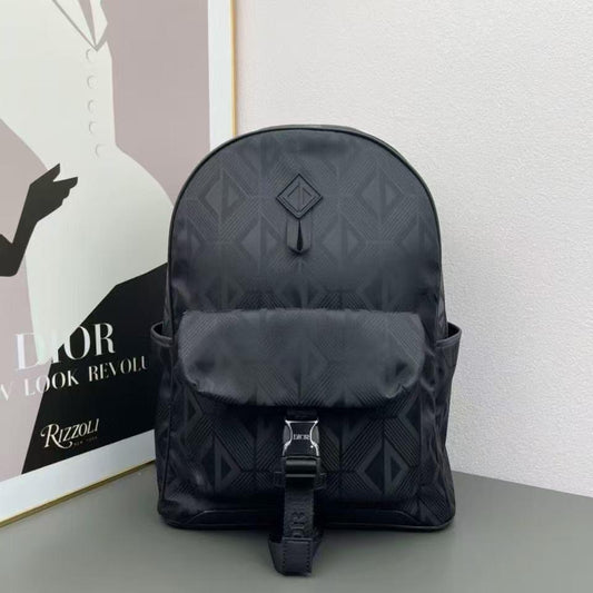 Dior bag - backpack