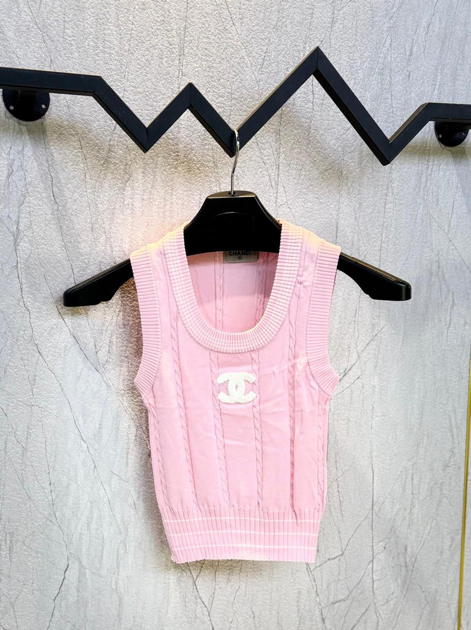 Chanel top