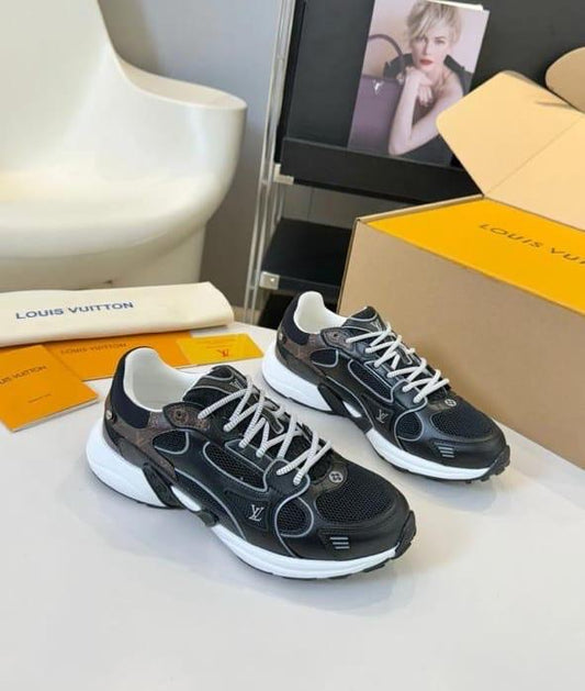 Lv sneakers