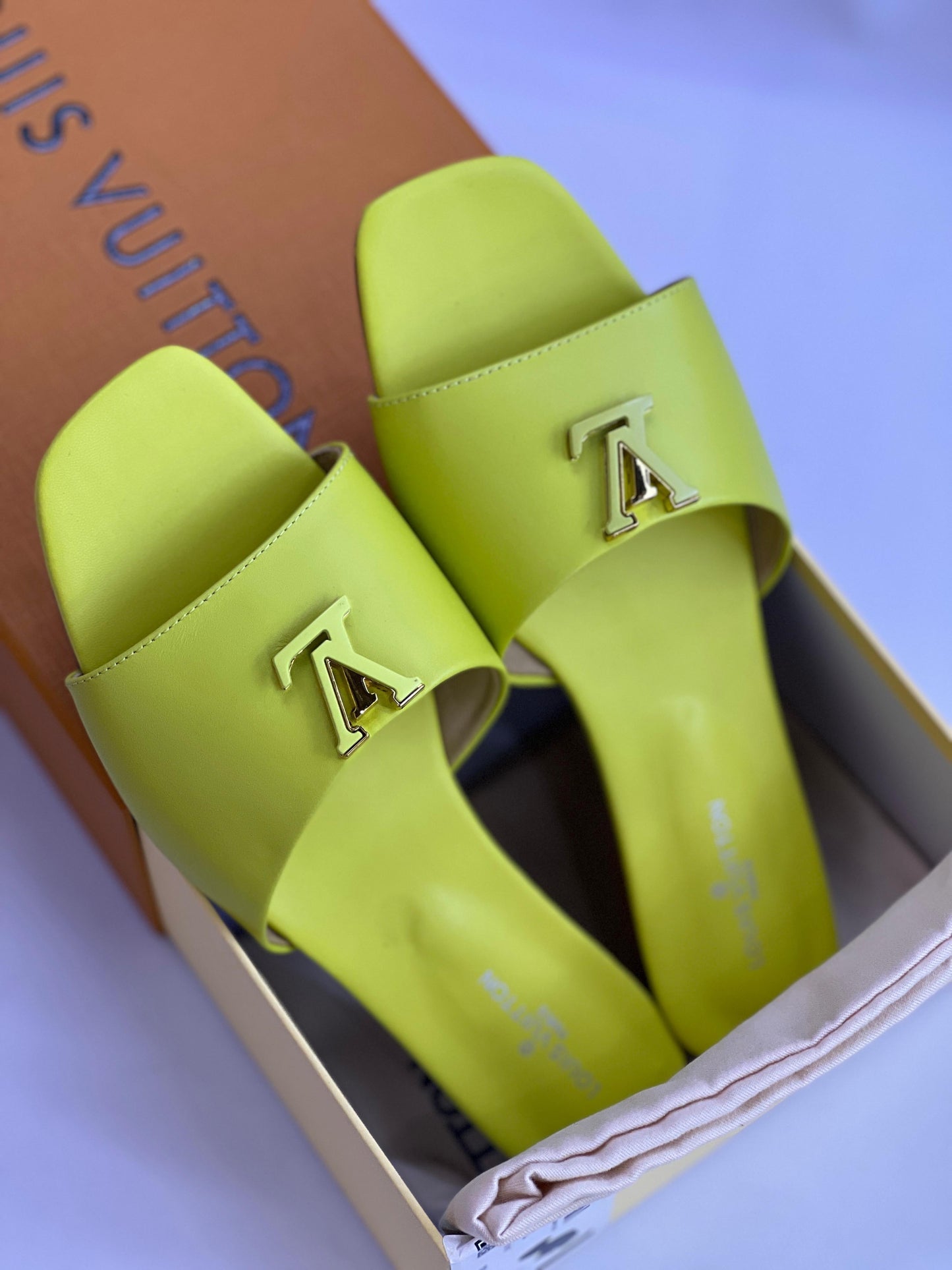 Lv slippers - capri yellow