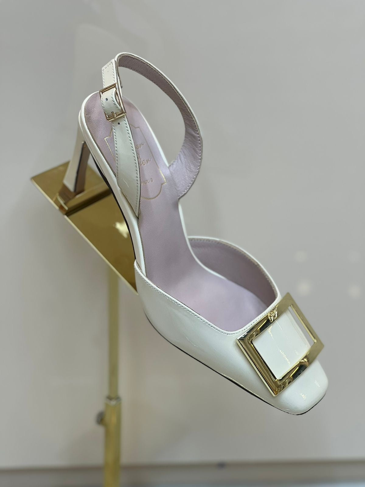 Roger vivier heels