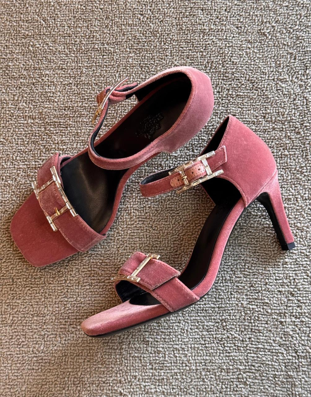 Hermes sandals heels