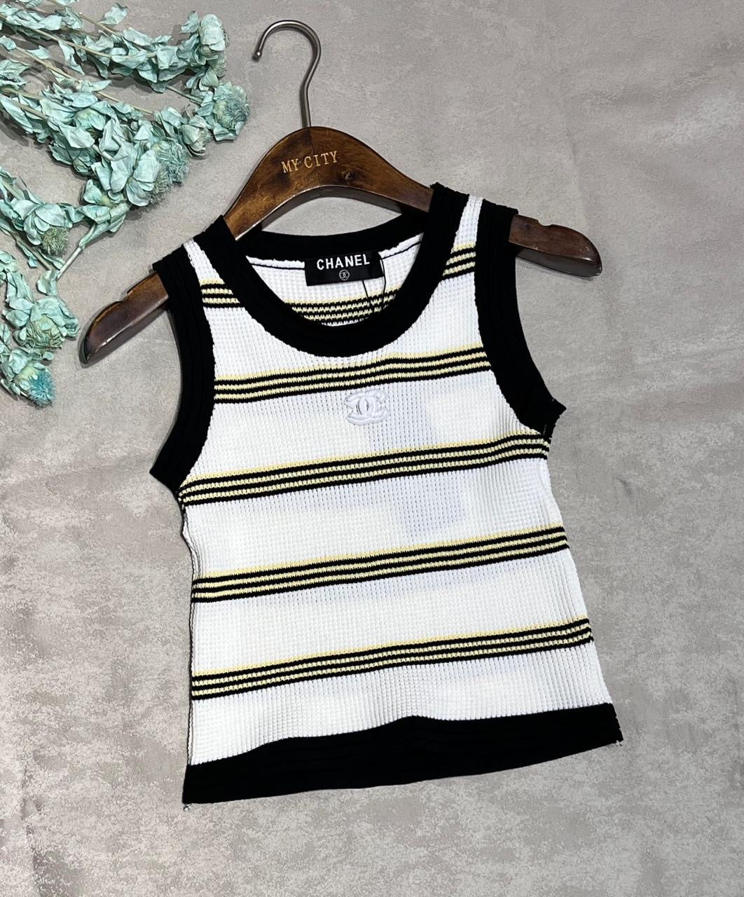 Chanel top