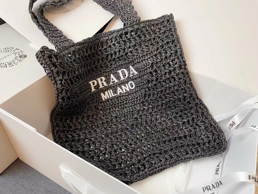 Prada bag- tote beach