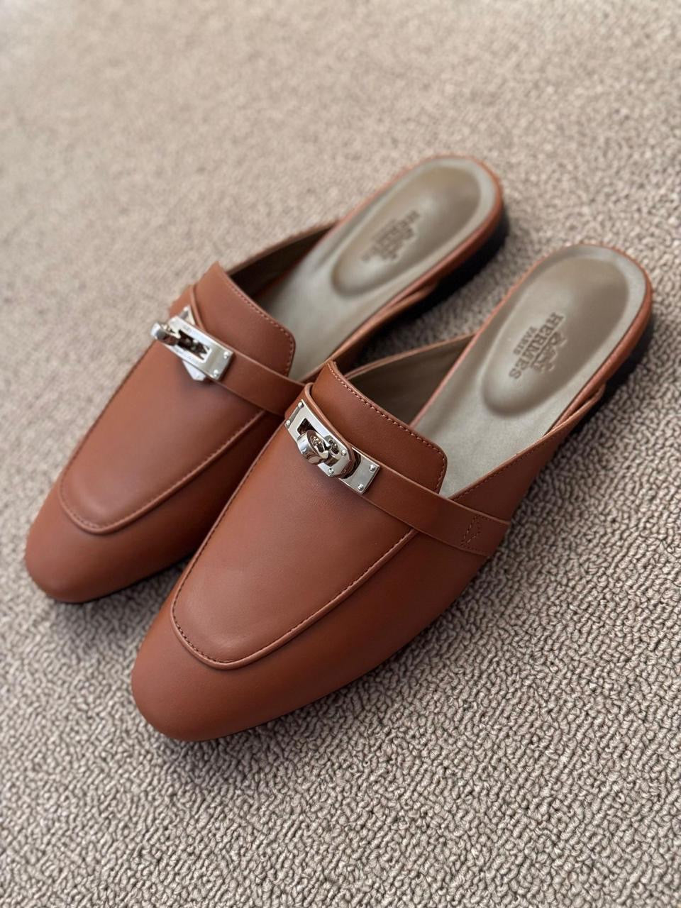 Hermes mules