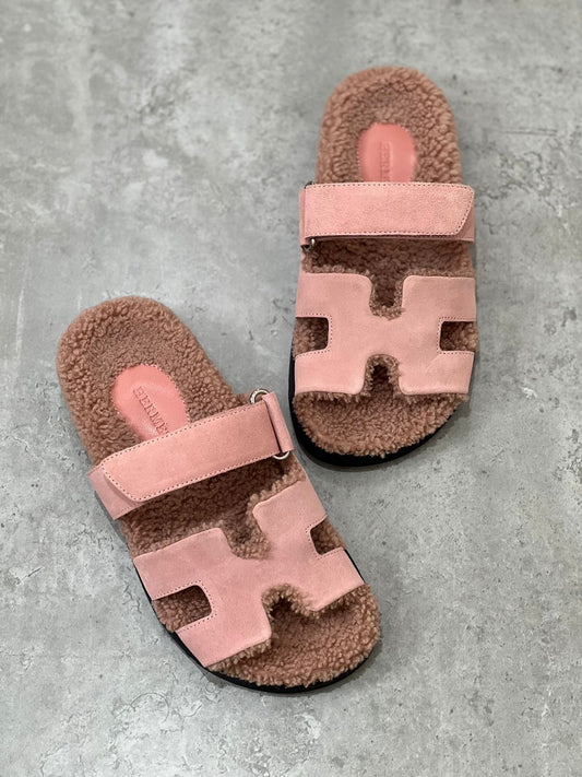Hermes slippers chypre with fur