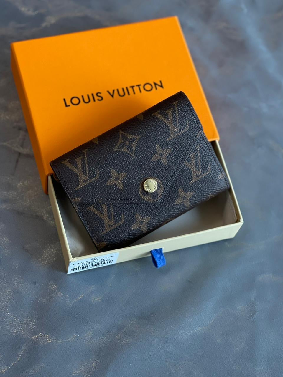 Lv wallet