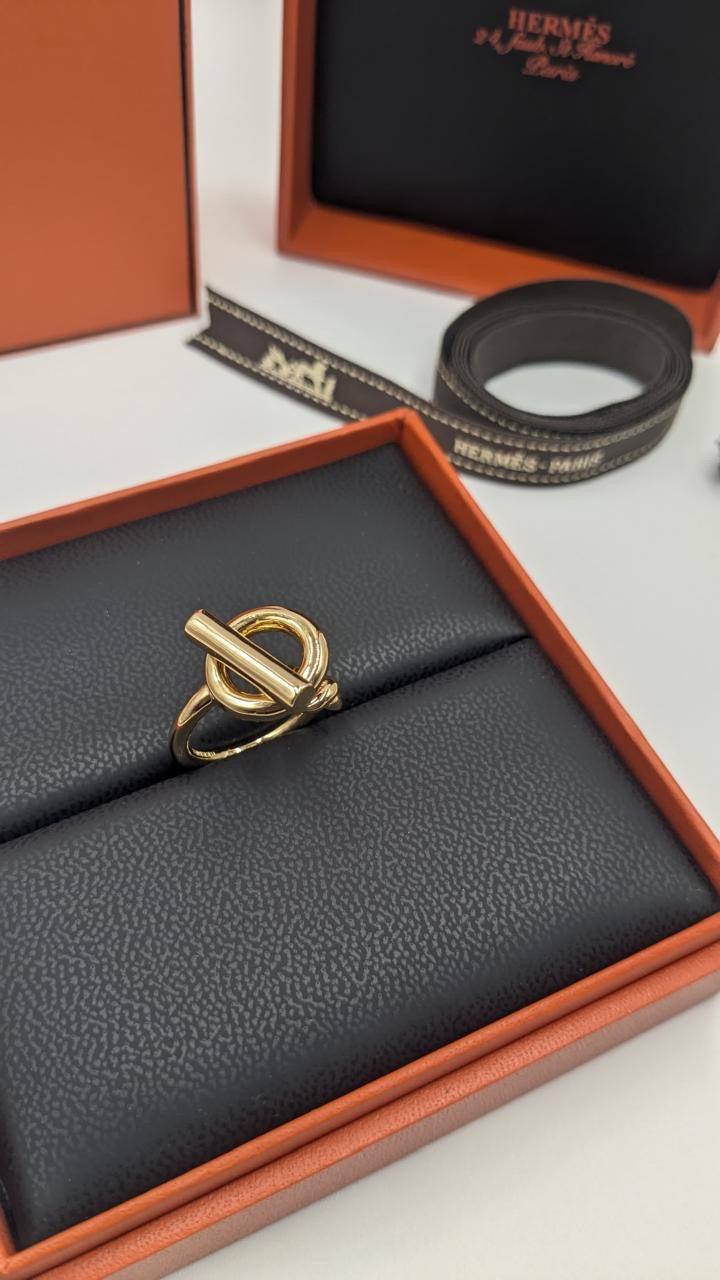 Hermes ring