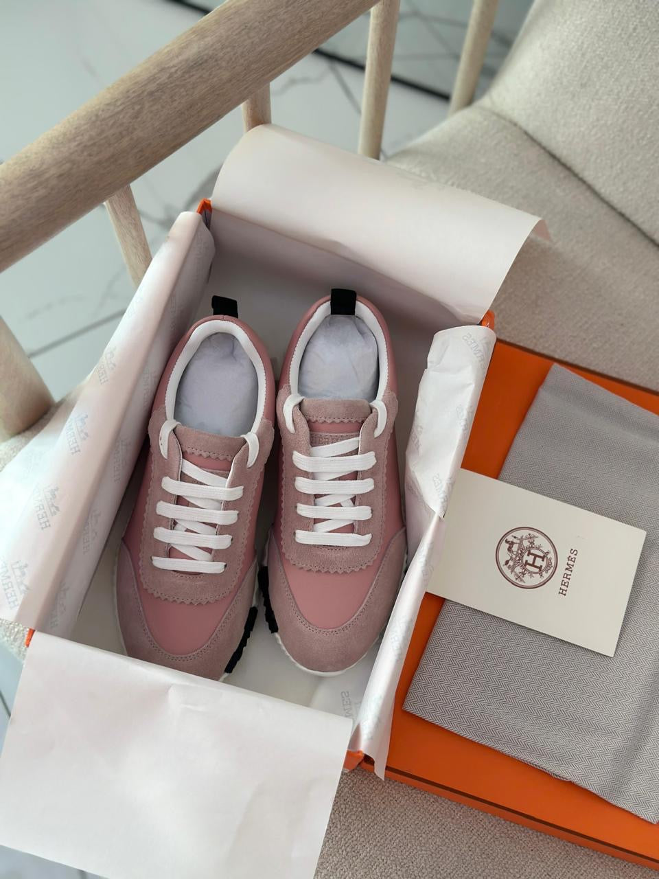 Hermes sneakers pink