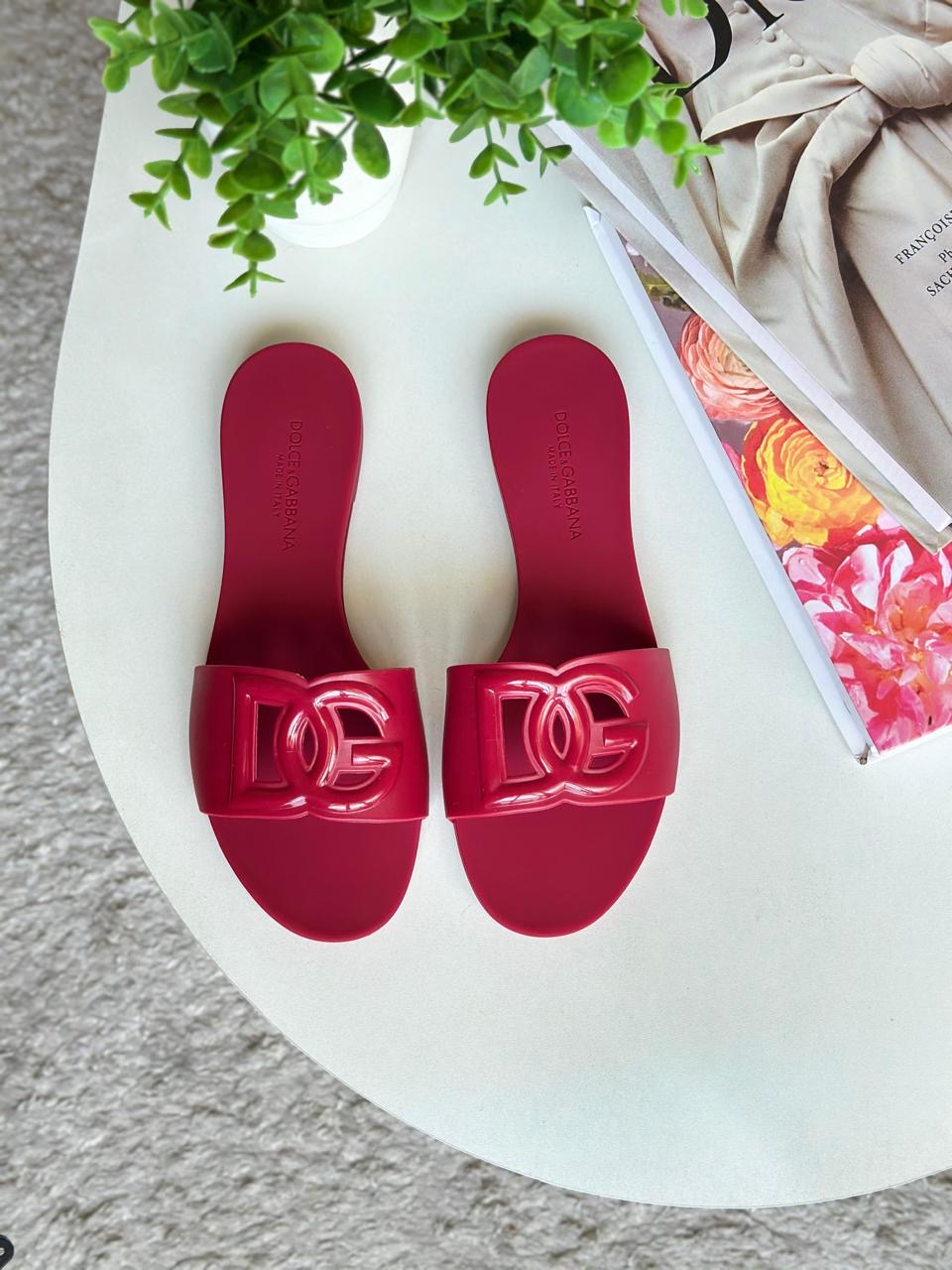 D&G slipper