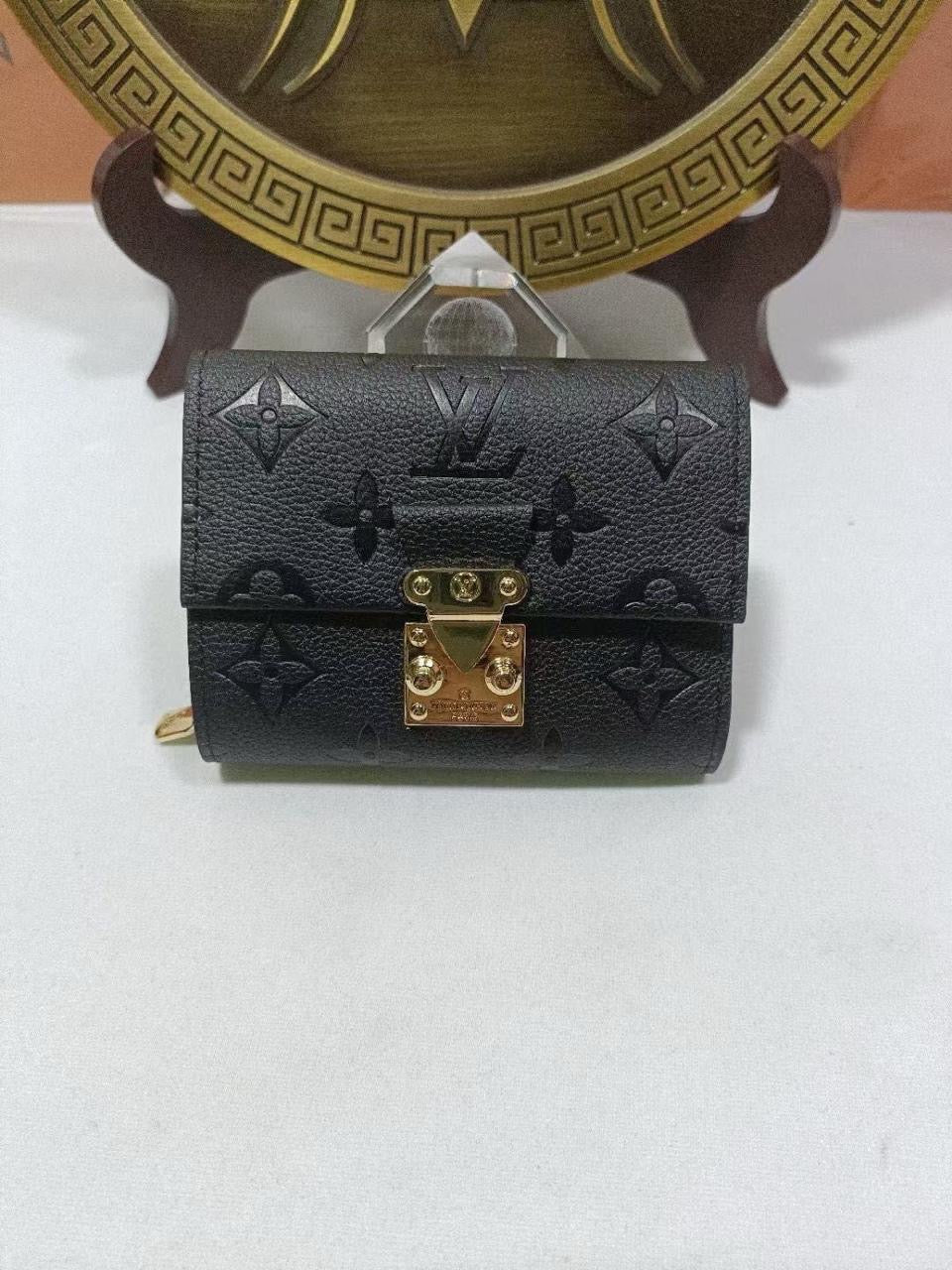 Lv wallet