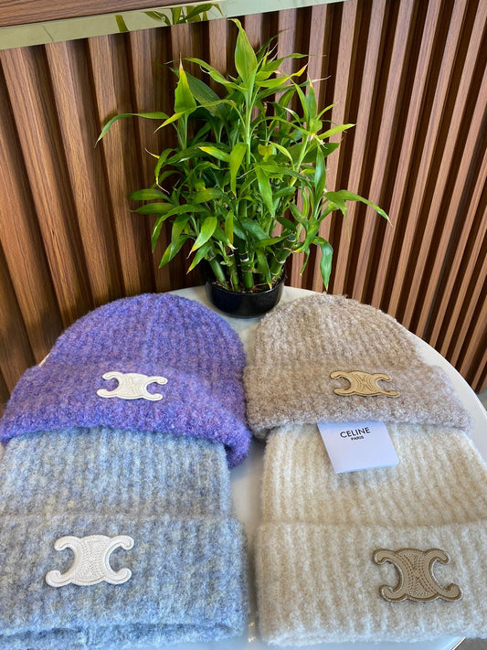 Celine hat