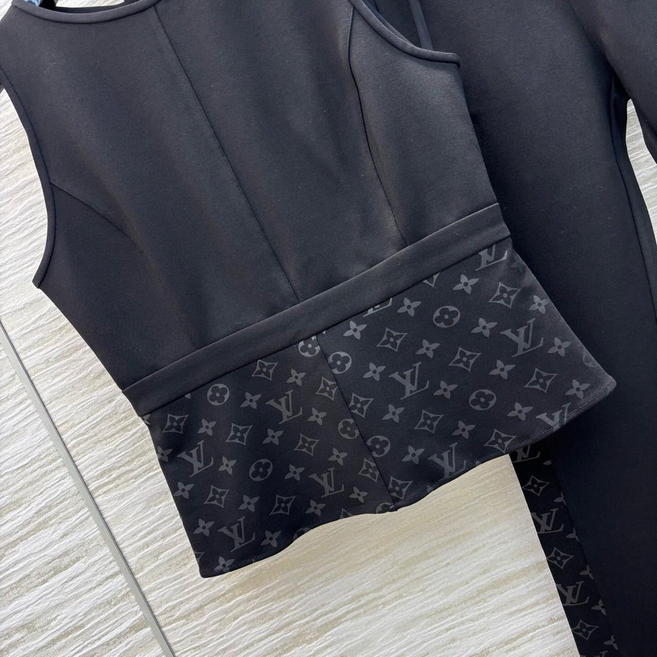 Lv tracksuit