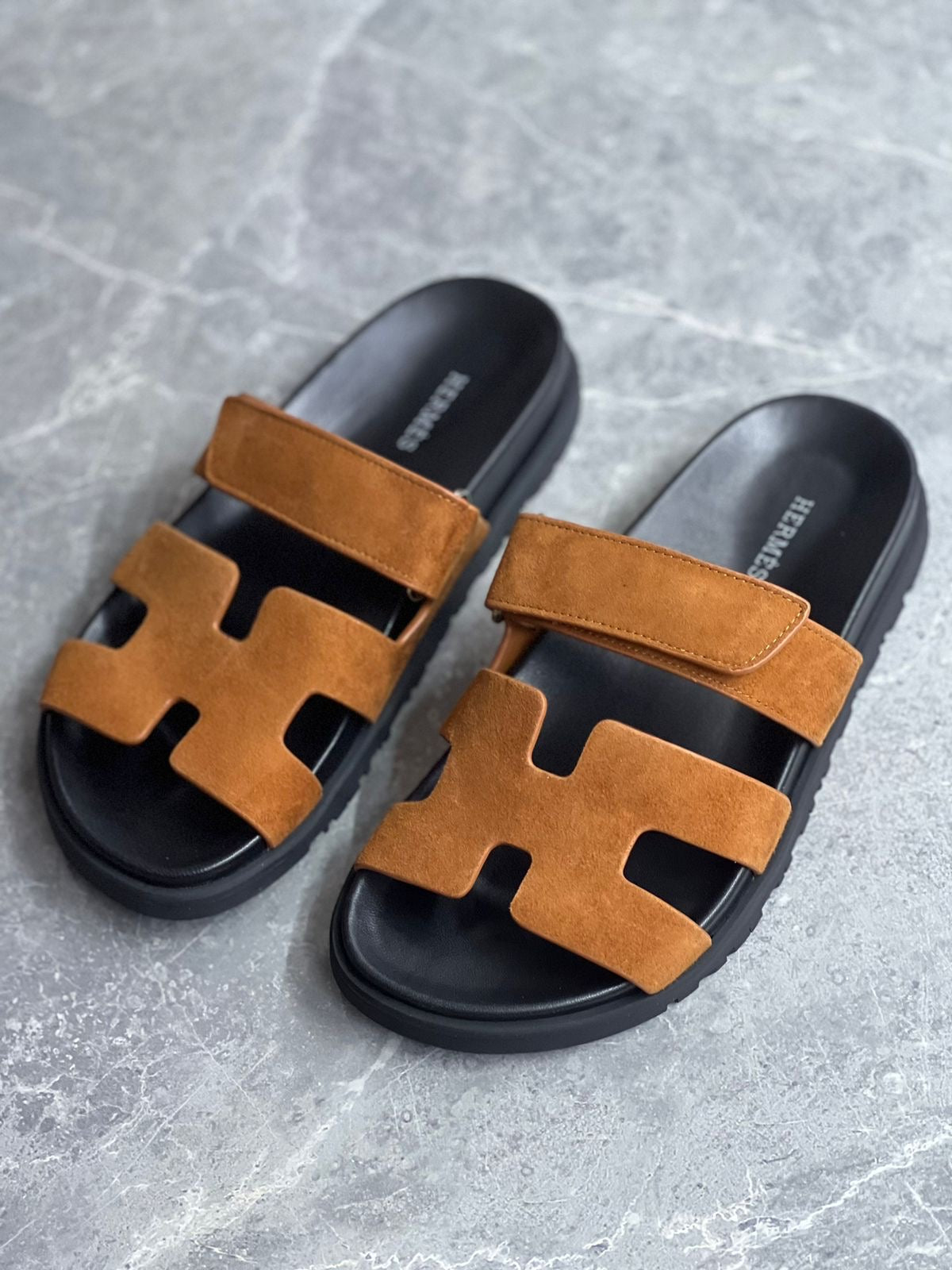 Hermee slippers chypre