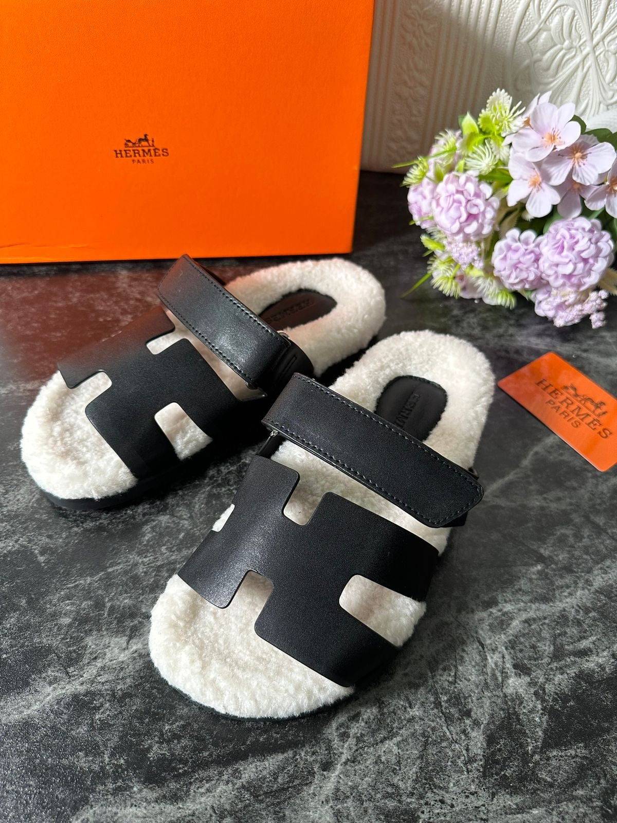 Hermes slippers chypre with fur