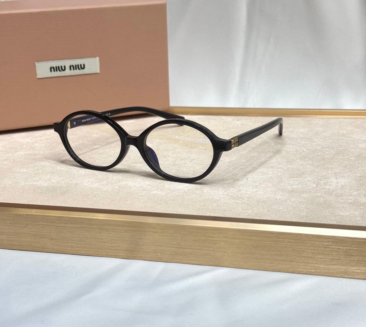 Collection of transparent sunglasses