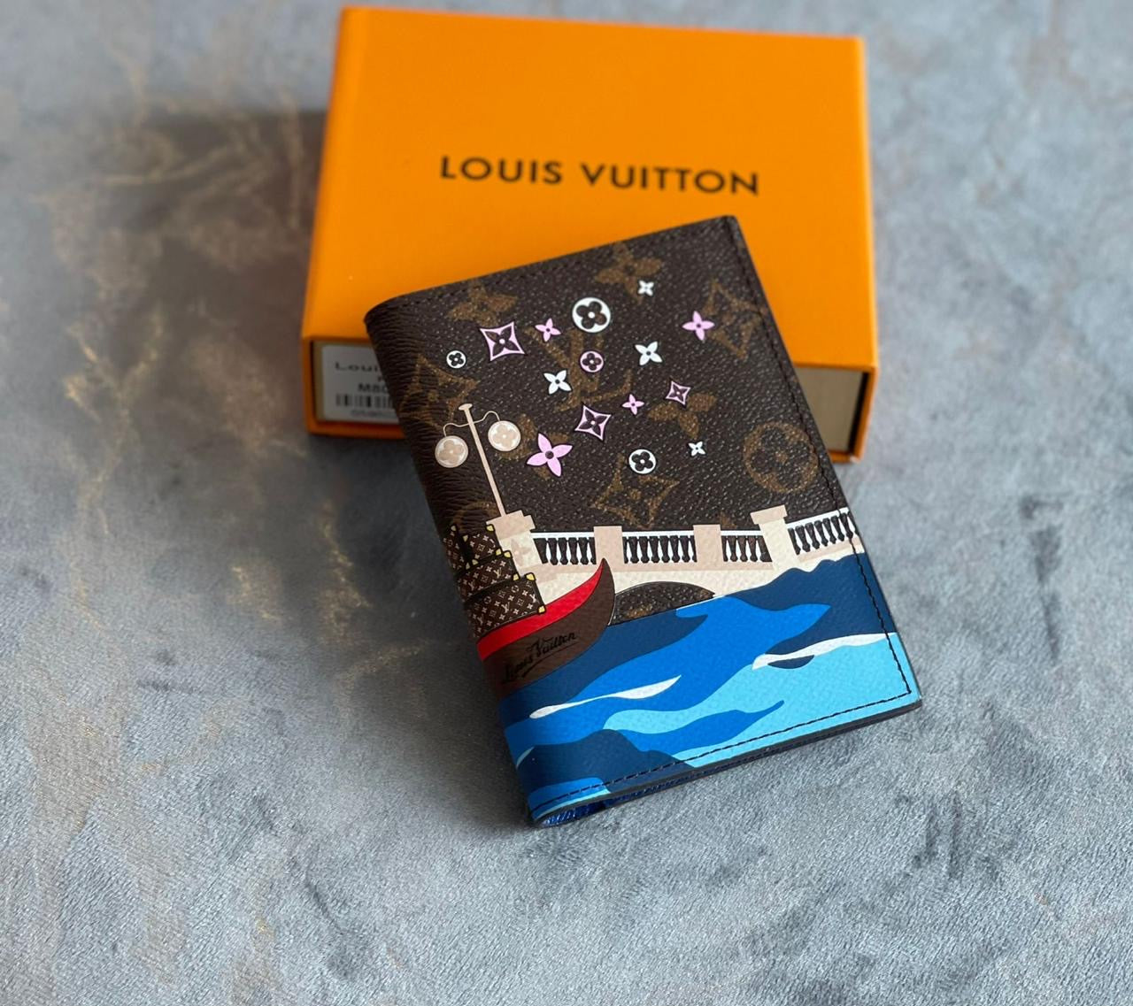 Lv passport cover -wallet