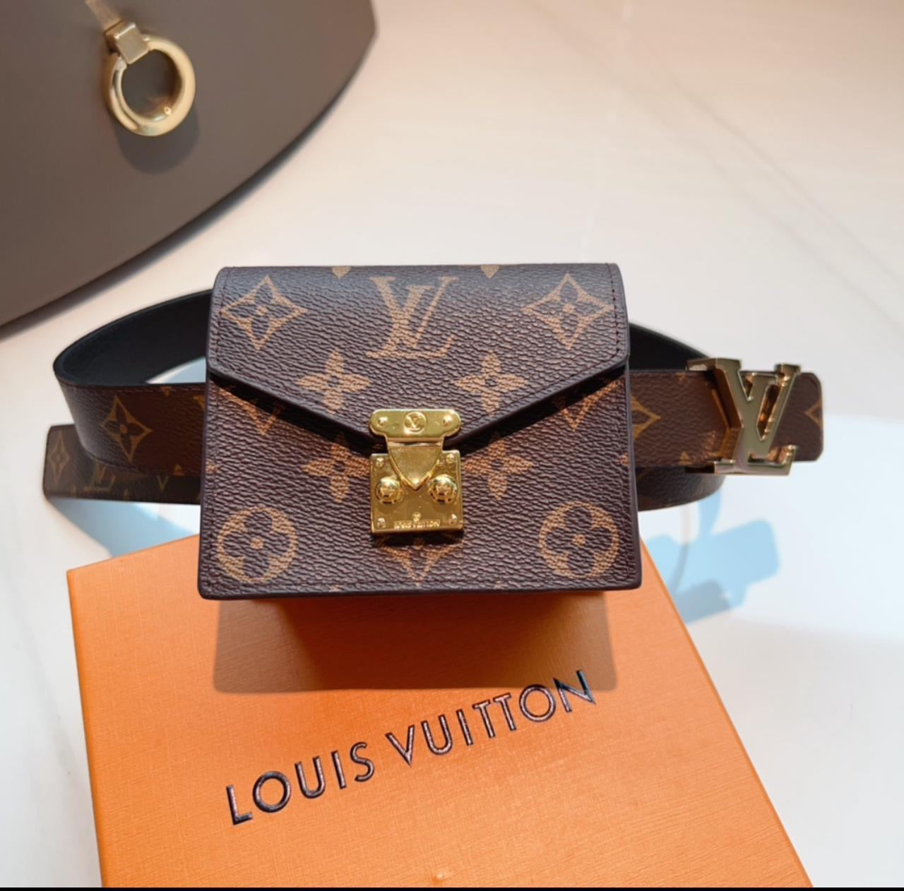 Lv belt with wallet