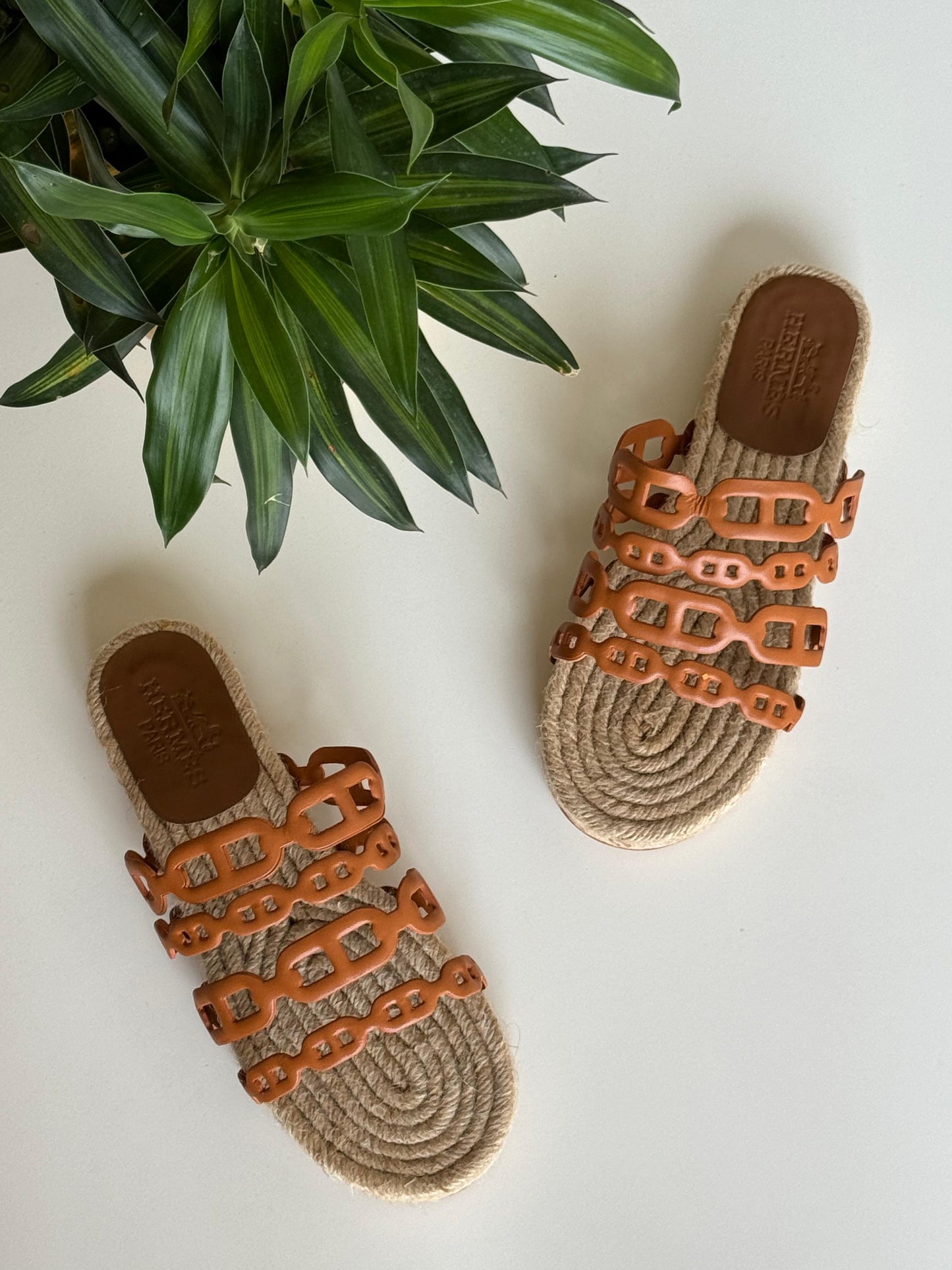 Hermes slippers