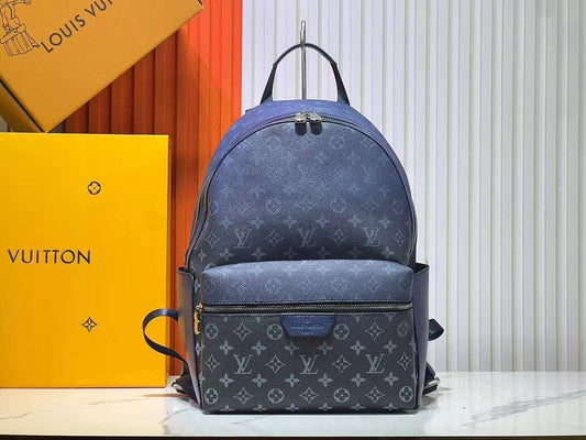 Lv bag - backpack