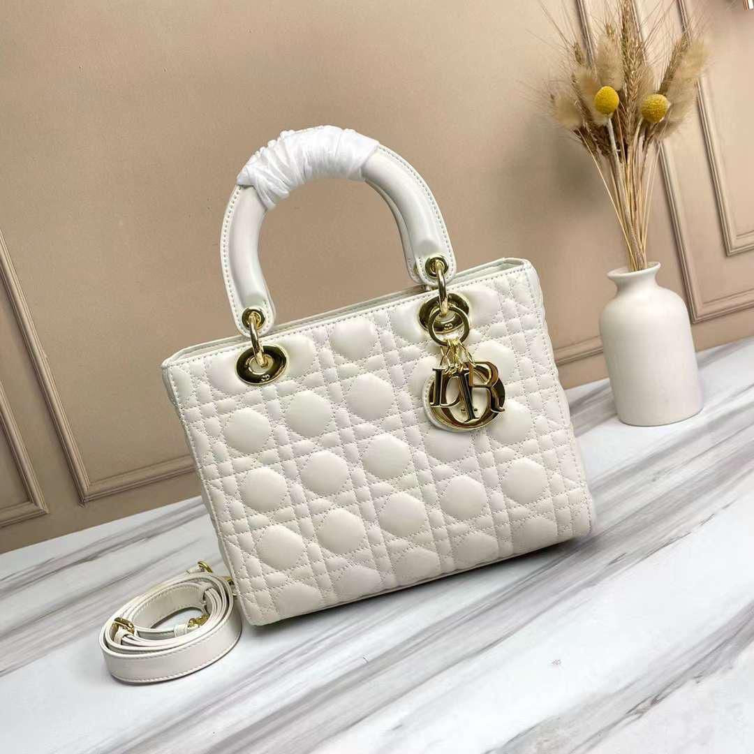 Lady dior bag 24 cm