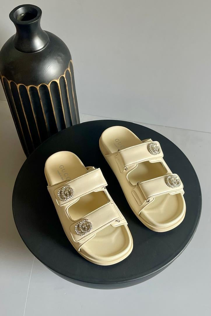 Gucci slippers