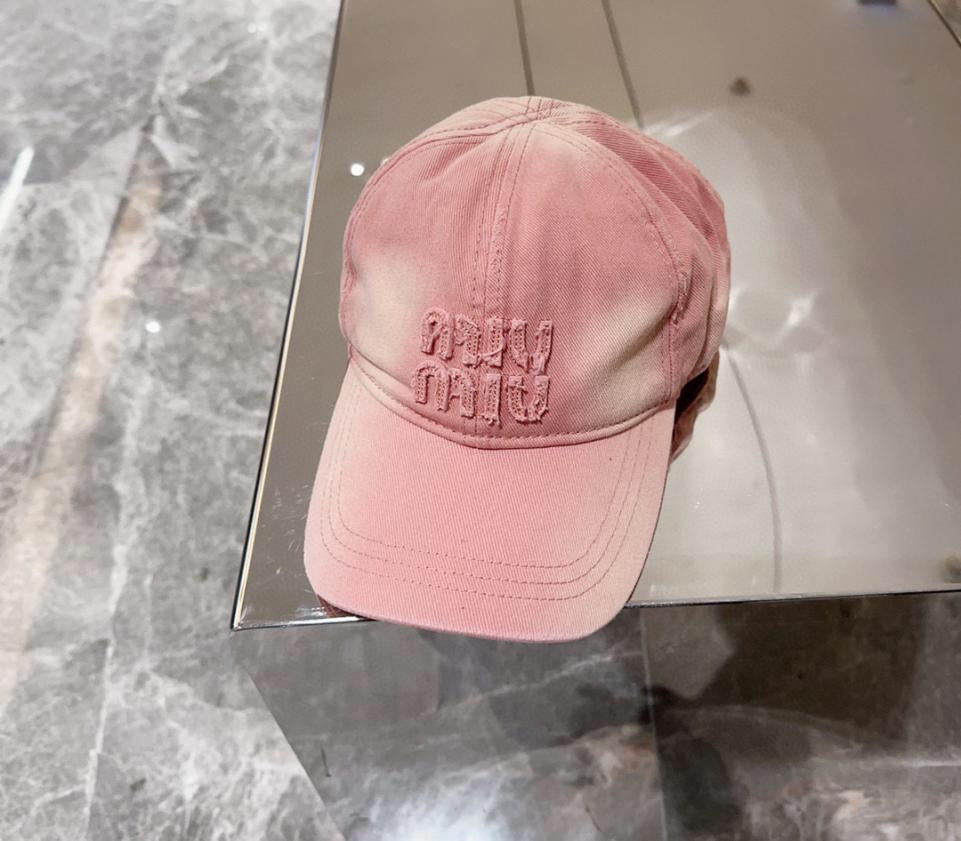 Miu miu cap