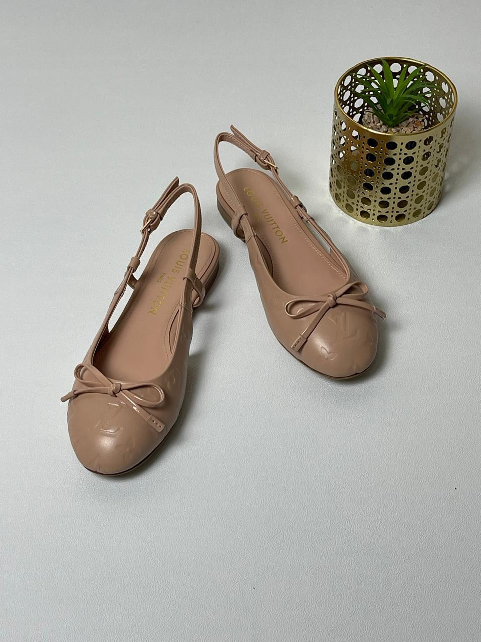 Lv heels - low heels - flat