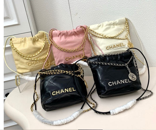 Chanel bag tote