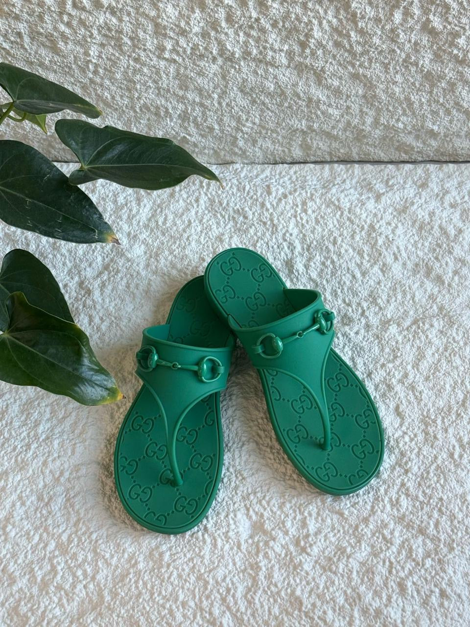 Gucci slippers