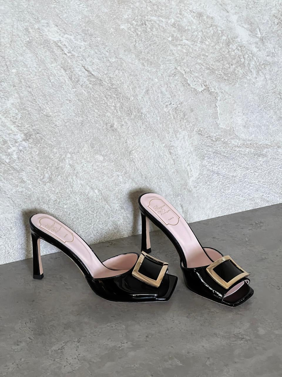 Roger vivier sandals heels