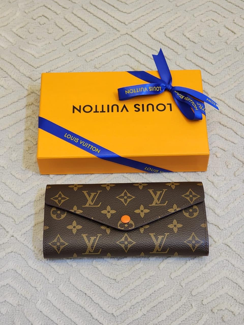Lv wallet