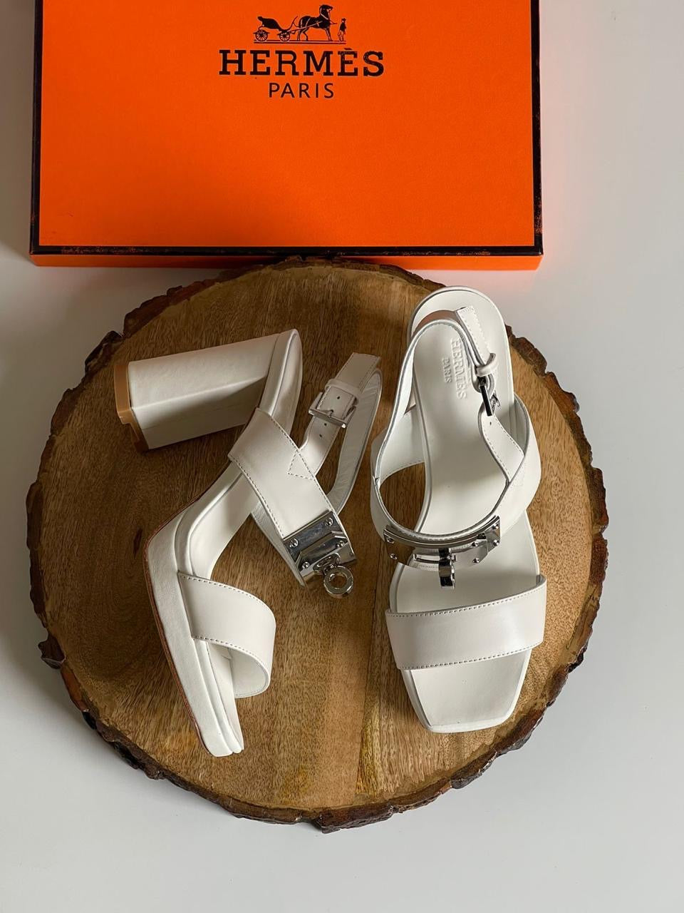 Hermes sandas heels
