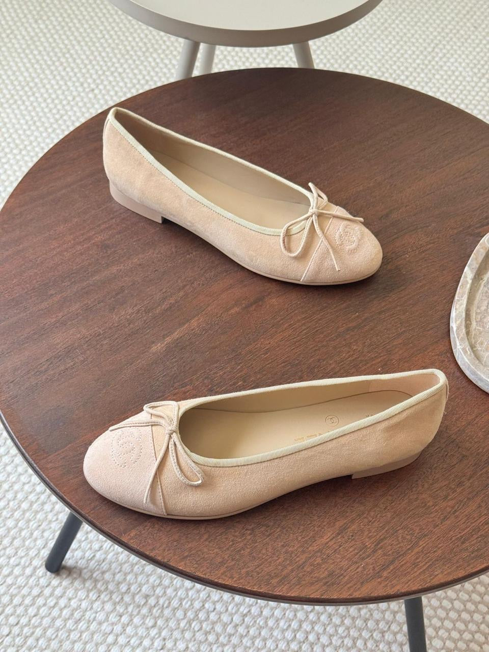 Chanel ballerina suede