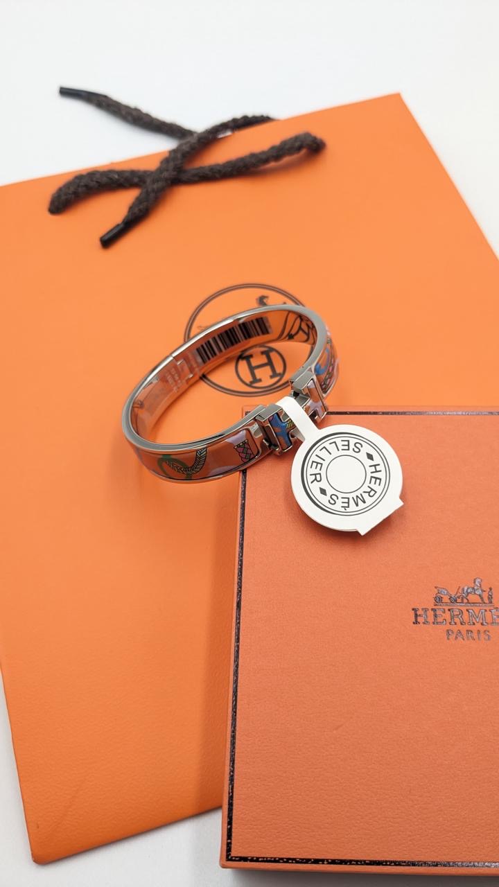 Hermes bangle