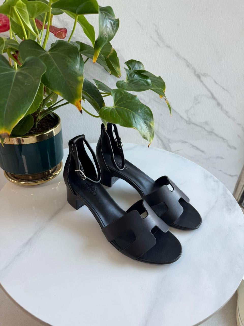 Hermes sandals heels