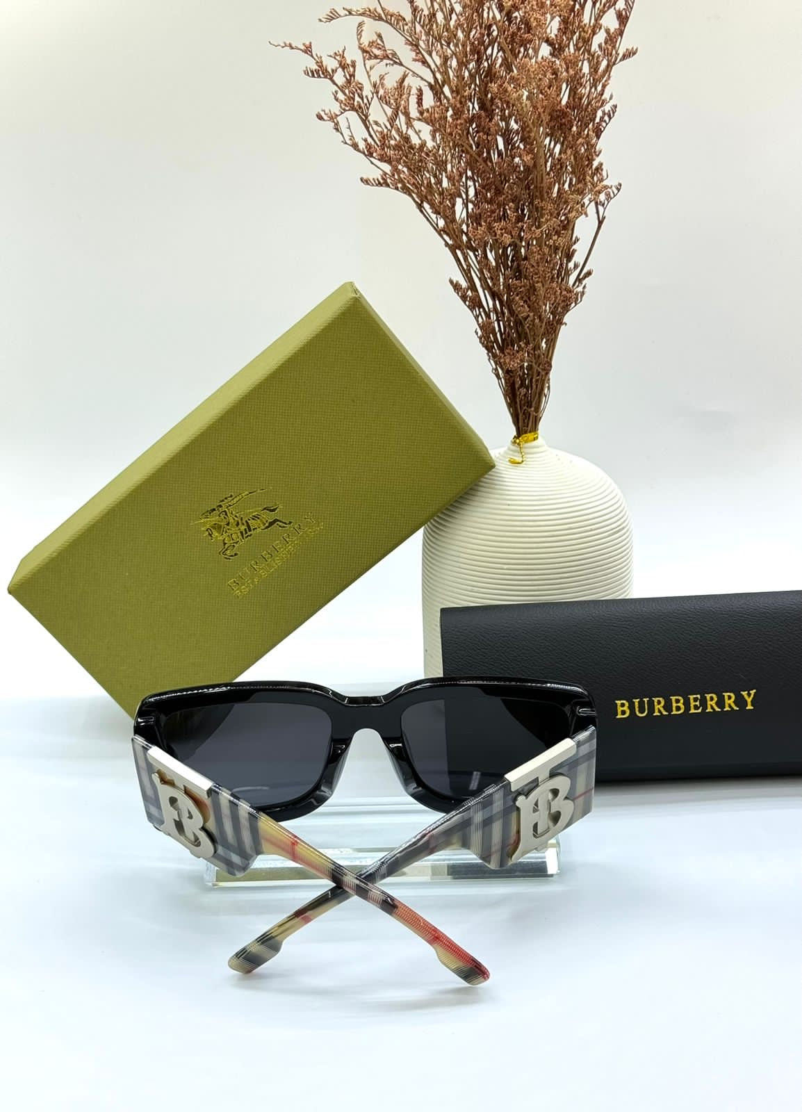 Burberry sunglasses