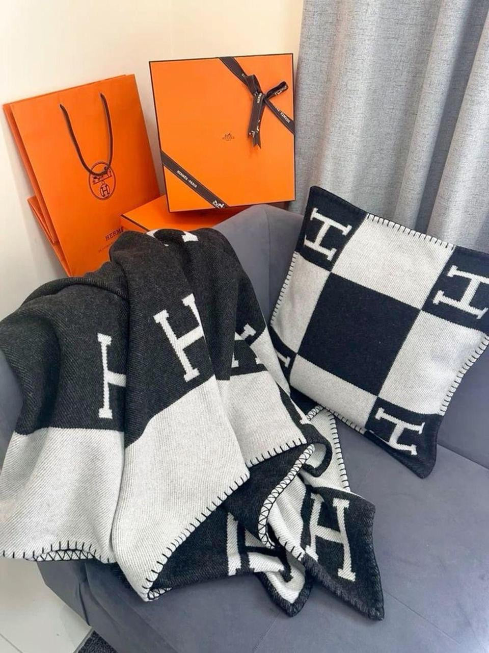 Hermes blanket & pillow cover