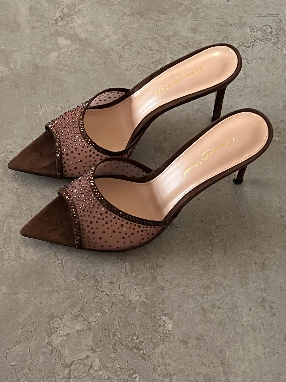 G rossi sandals heels