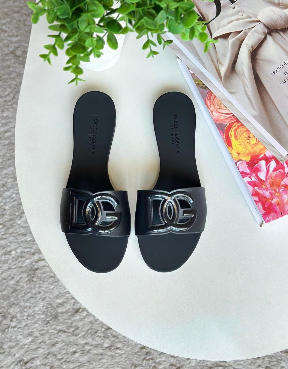 D&G slipper