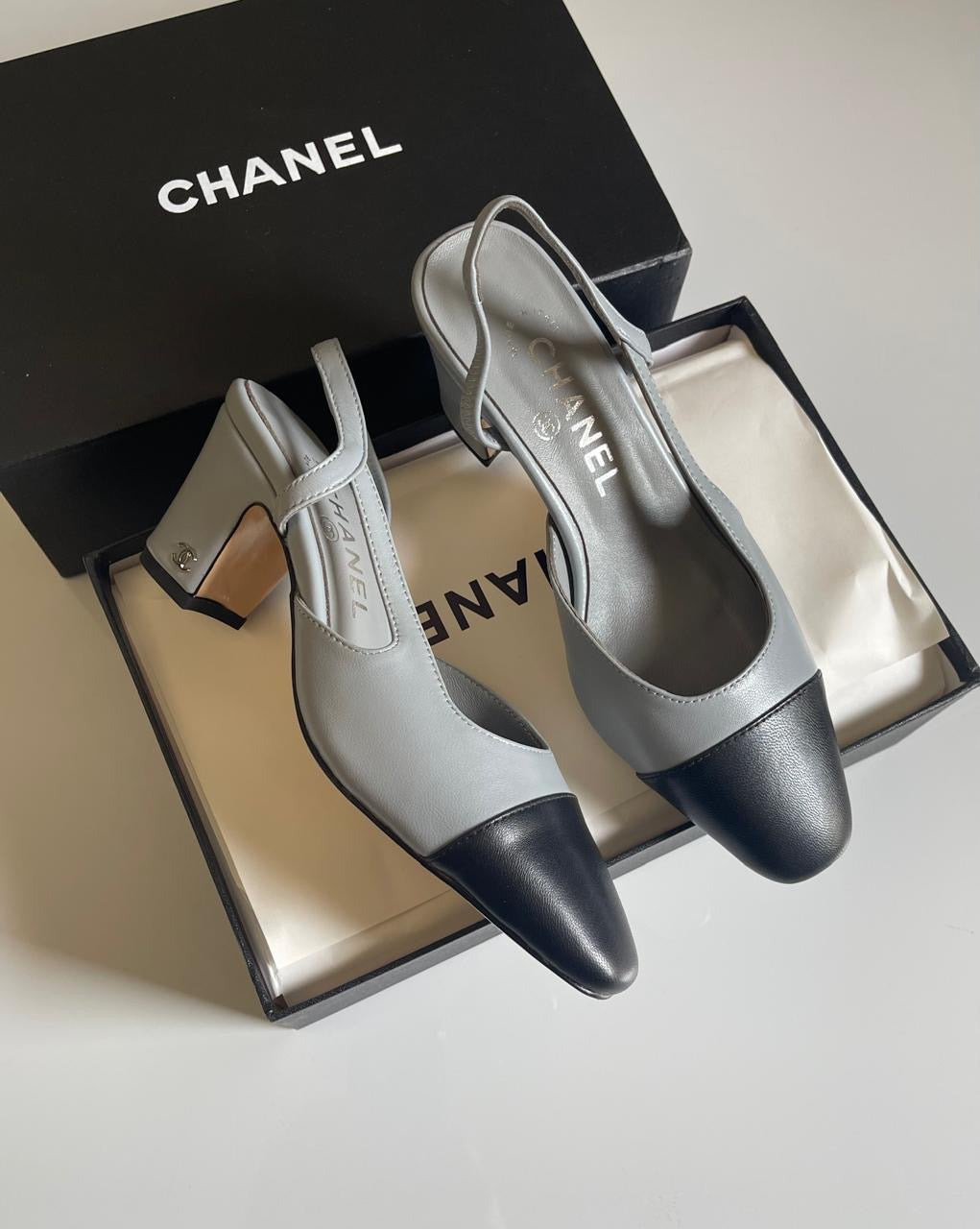 Chanel heels - grey