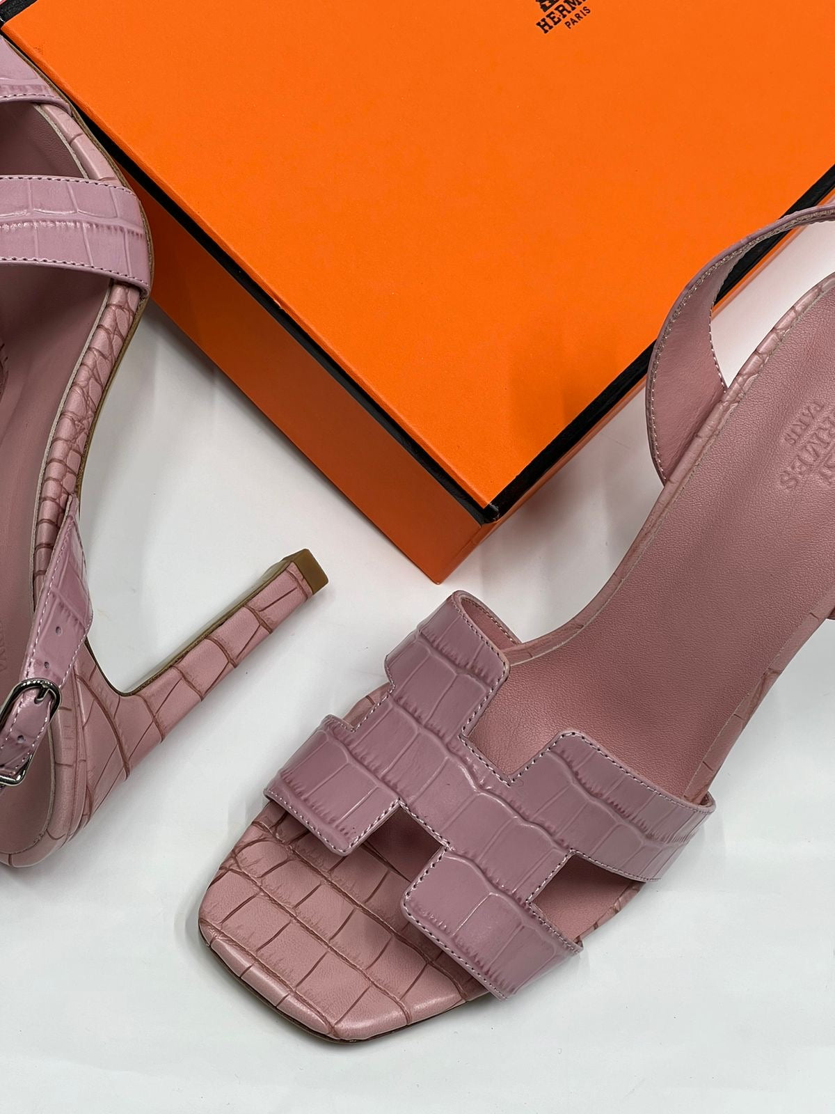 Hermes sandals heels