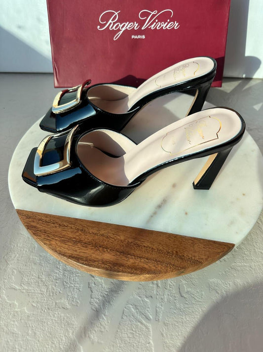 Roger vivier sandals heels